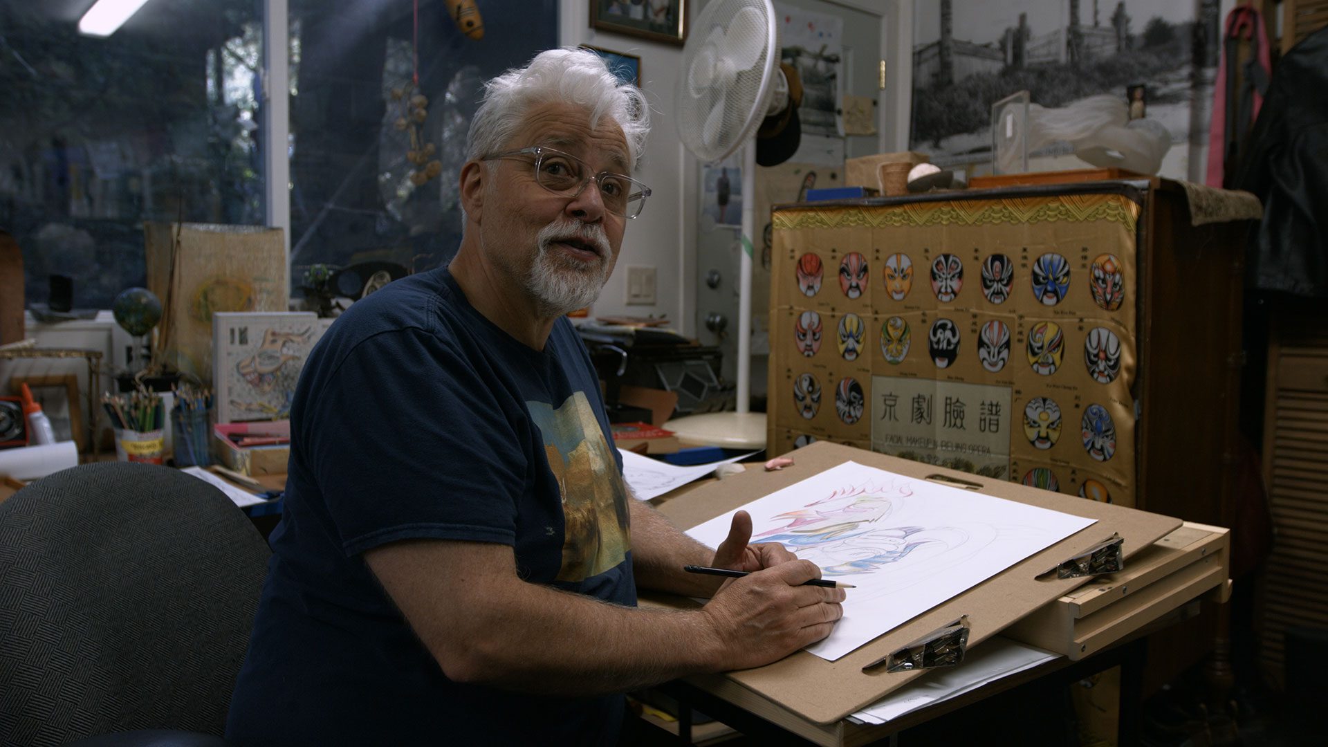 Michael Nicoll Yahgulanaas, Haida artist draws a Haida Manga while talking to Marc Johnson